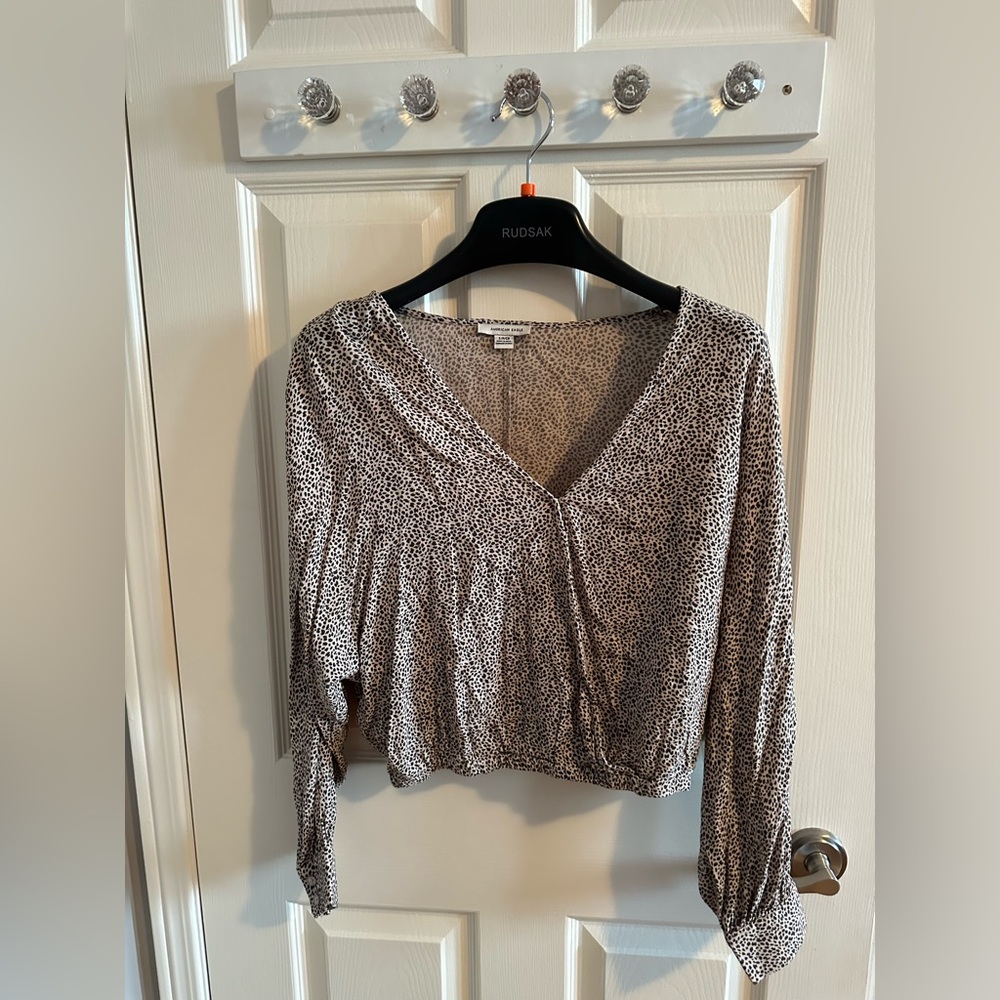 American Eagle Top